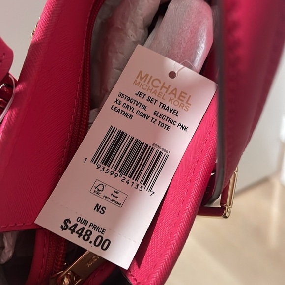 New Michael Kors Jet Set Travel Extra Small Saffiano Leather Top-zip tote - Picture 3 of 3